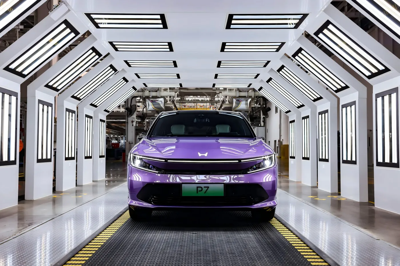 GAC Honda P7 oficjalnie zjechał z linii produkcyjnej. Jest ustawiony jako średniej wielkości SUV i oczekuje się, że wprowadzi dwa kolejne pojazdy elektryczne w przyszłości.